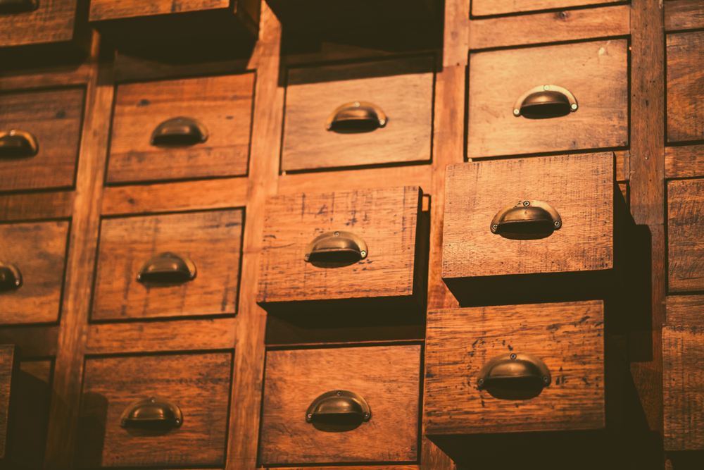 Charades, énigmes, charade, enigme, énigme, énigmatique, indice, charade facile, charade difficile, énigme facile, énigme difficile, enigme facile, enigme difficile, jeu de mots, jeux de mots, charade tiroirs, charade à tiroirs, charade tiroirs explication